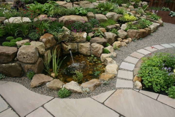 Roca jardines y naturaleza, creando ambientes diferentes.