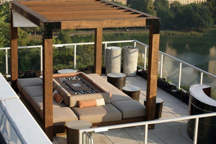 terraza atico pergola madera moderna