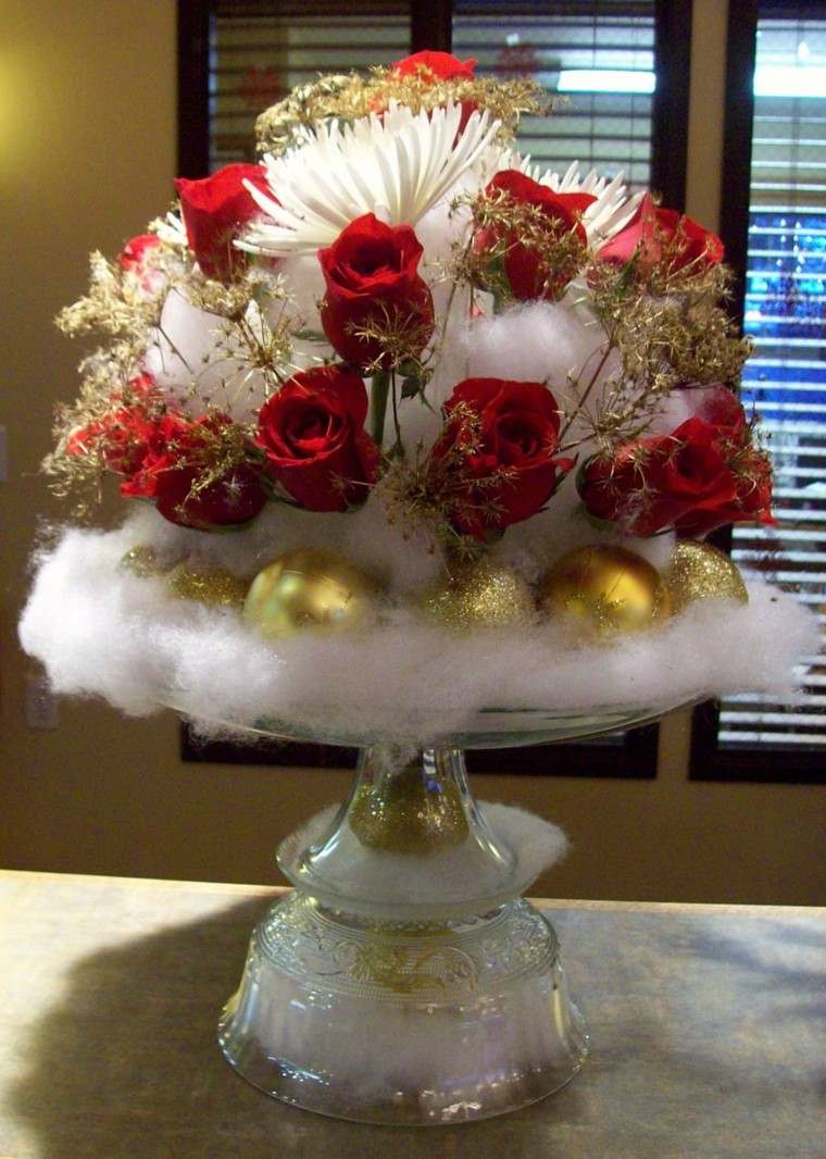 centro mesa algodon rosas rojas