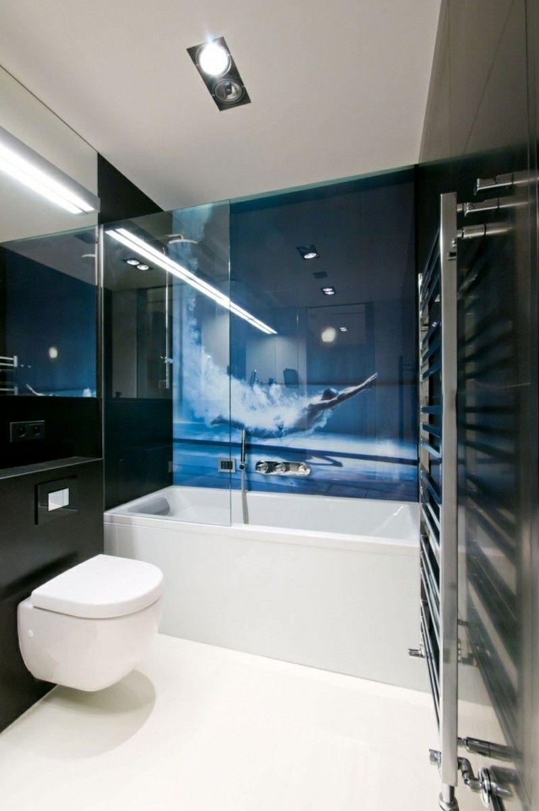 diseño cuarto baño moderno pared