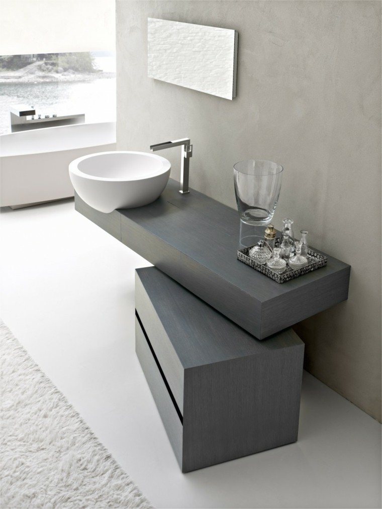 diseño baños modernos gris alfombra espejo