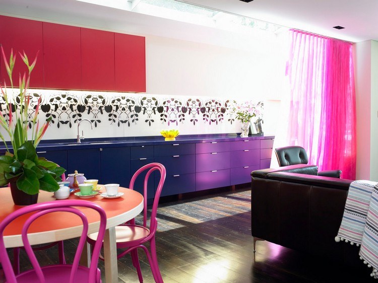 tonos intensos rosas para cocinas modernas diseño cocina color rosa morado