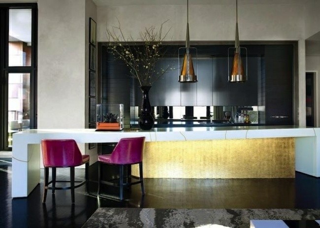 diseño cocina sillas rosas