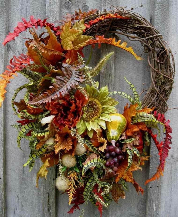 Hojas de arboles secas para adornos de otoño - 50 ideas