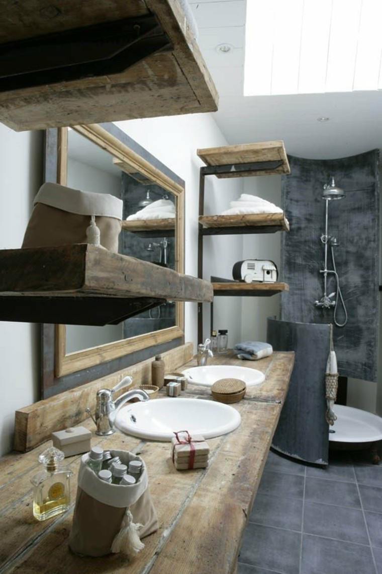intenso gris baño decorado madera