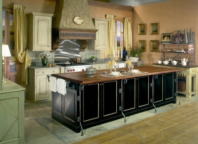 isla cocina negro diseño madera