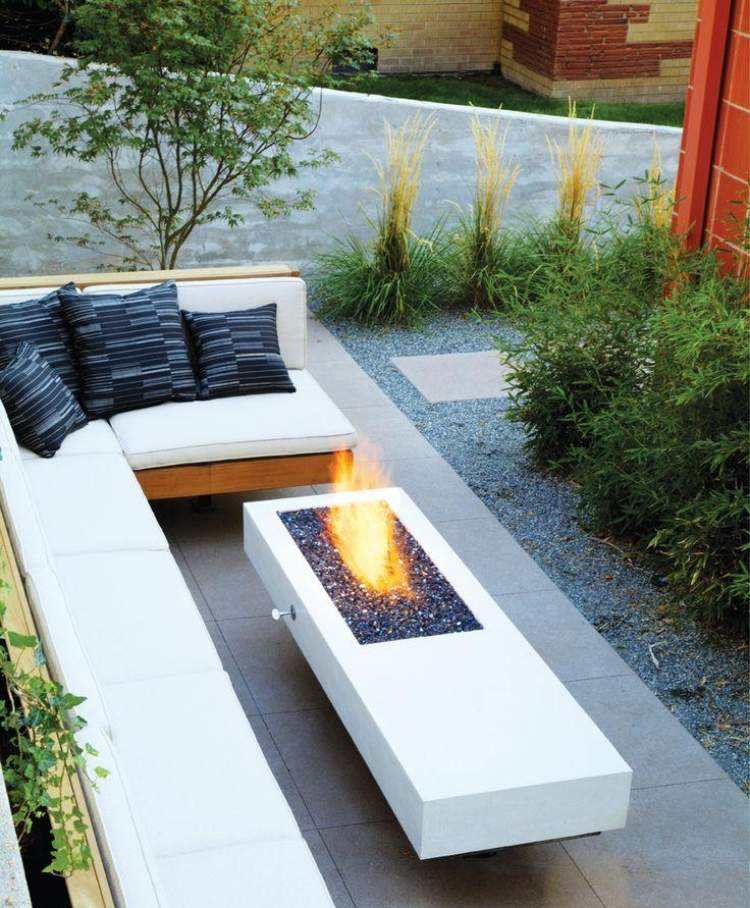 jardines pozo de fuego moderno patio grava