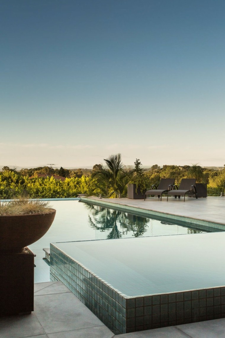 Oasis moderno: 100 ideas para refugios en el jardín