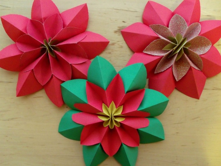 colores navideños rojos detalles verde madera flores