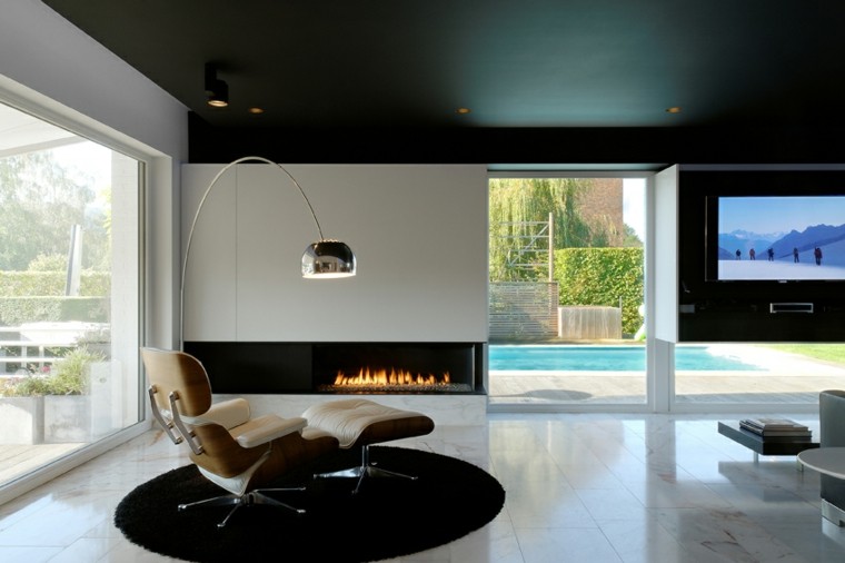 Ambiente con chimenea, diferenciando tu espacio.