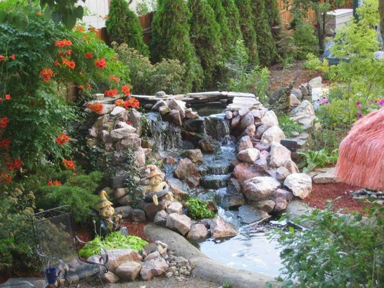 cascada jardin diseño moderno