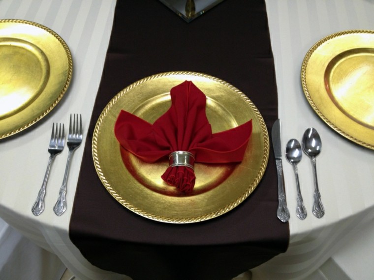 cena de navidad ideas servilletas elegante vajilla