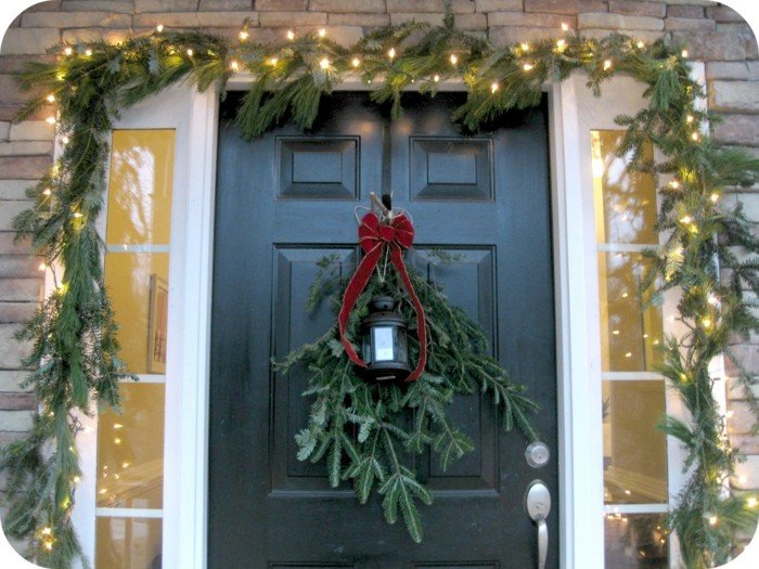 Decorate the door with a natural wreath