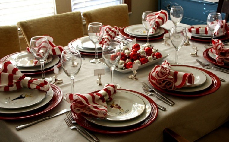 decorar mesa rojo blanco