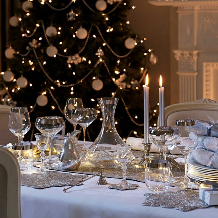 mesa decorada arbol navidad