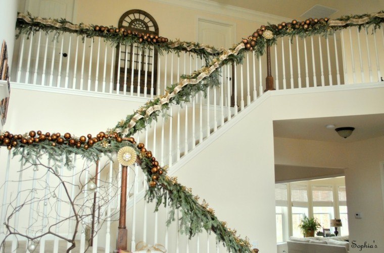 original diseño guirnalda navidad escaleras