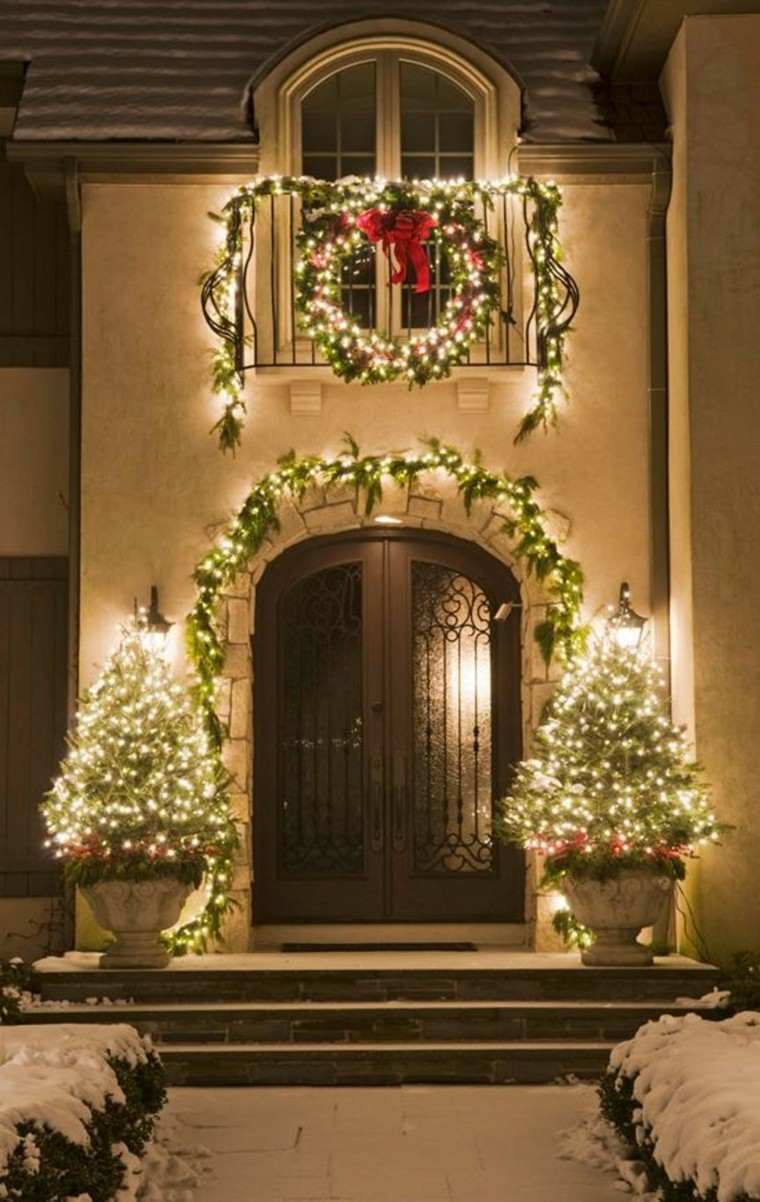 porche puerta de entrada ideas decoracion navidena balcon luces ideas