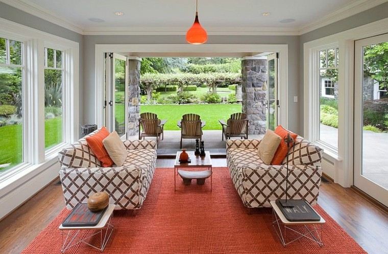 terraza cubierta alfombra color naranja