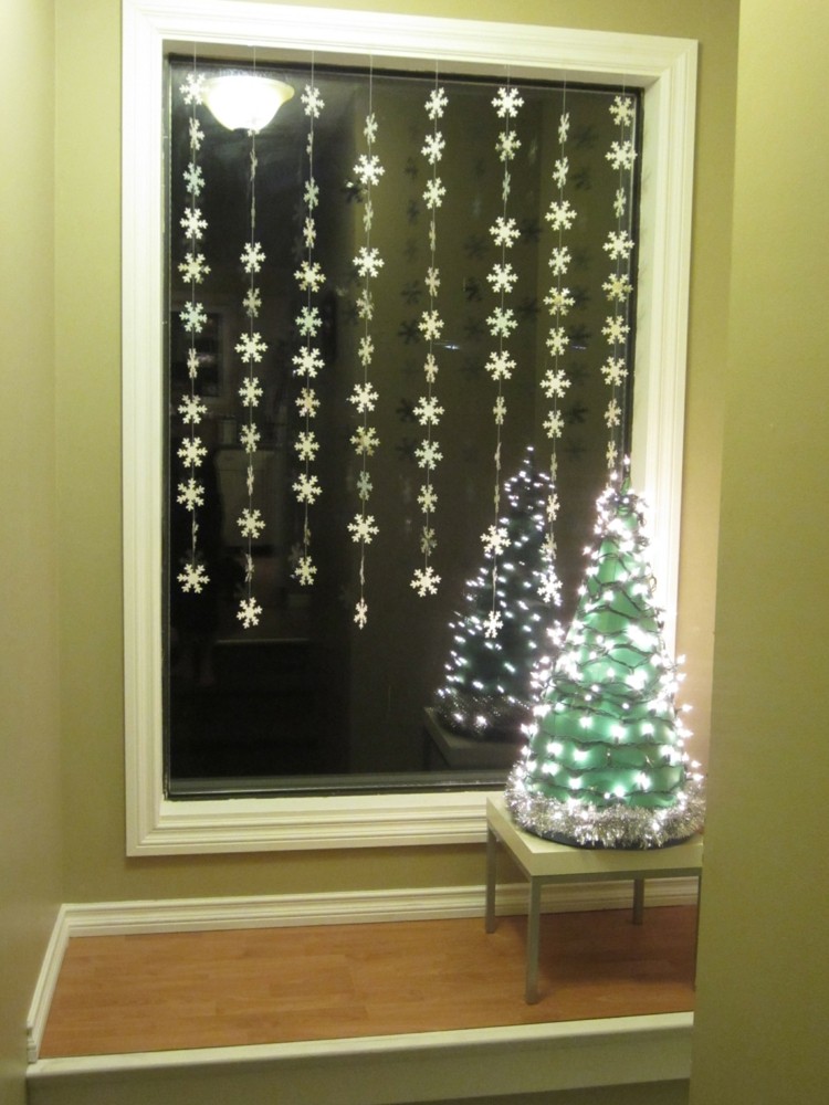 ventana con luces arboles estilo ideas decorado luces