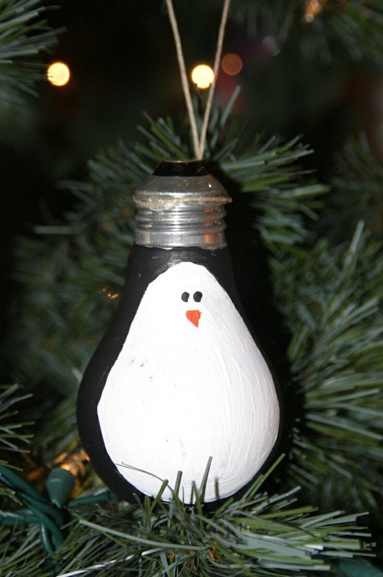 bombilla deco pintada forma pinguino