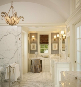 Cuartos de baño marmol lujoso en suelo y paredes