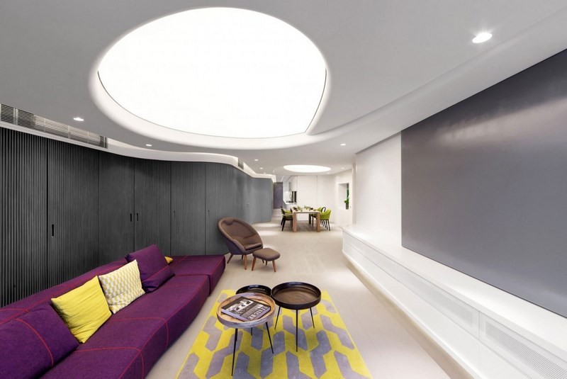 sofá de color purpura en el salón moderno decoracion salones sofa purpura ideas