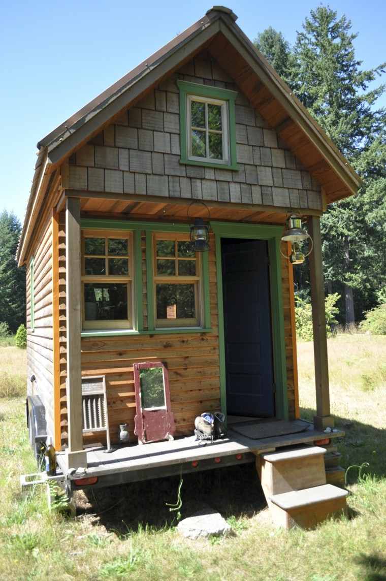 estupenda casa cabaña madera pequeña
