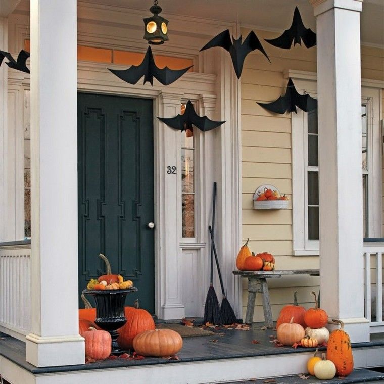 imagenes halloween decoracion puerta miedo clabazas murcielagos ideas