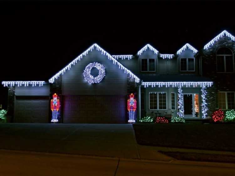 luces de navidad ideas jardines estilos soldados
