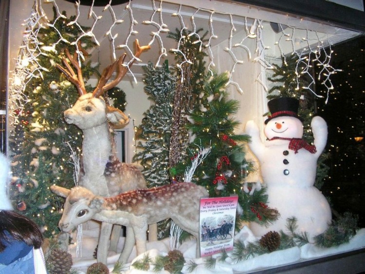 luces de navidad ideas jardines muñeco tradicional