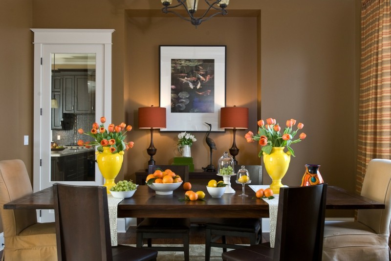 salon moderno paredes color marron jarrones ideas
