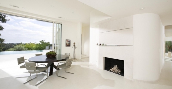 Ideas para decorar el jardín con chimenea al aire libre