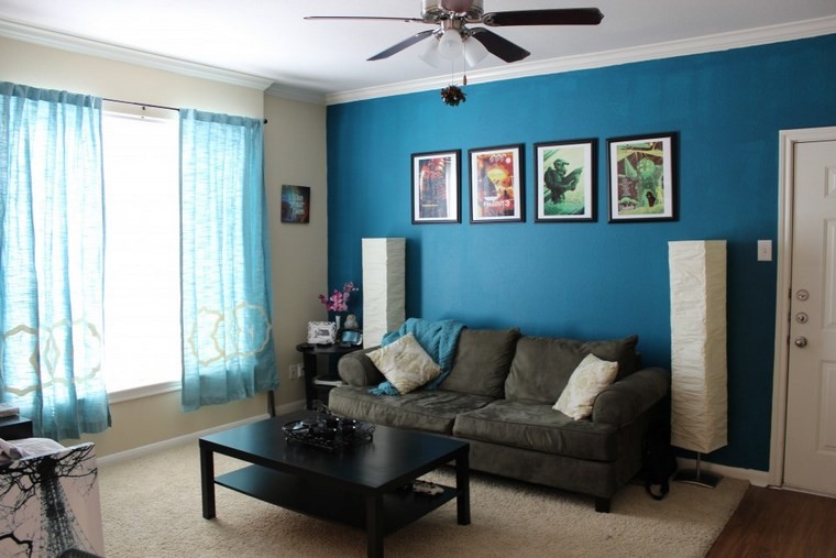 colores de pintura salon azul paredes sofa negro ideas