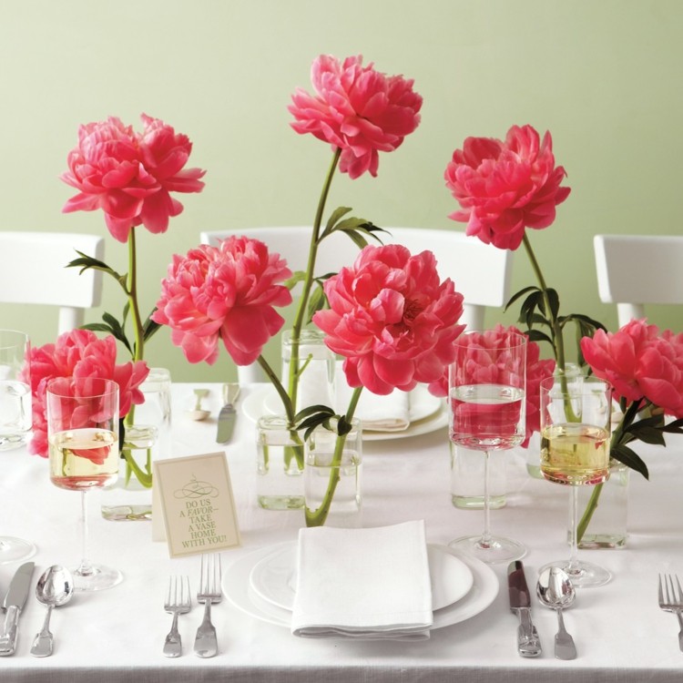 mesa decoracion boda flores vidrios