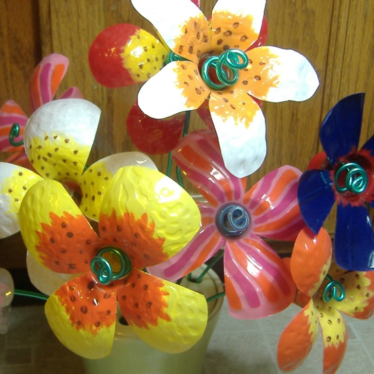 originales diseños flores colores botellas