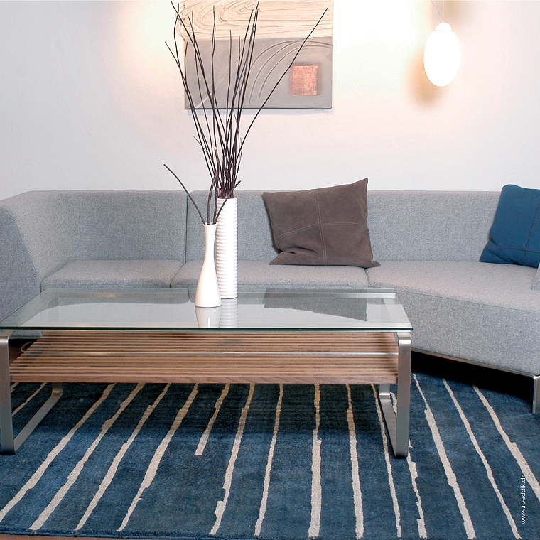 alfombras modernas azul rayas blancas ideas