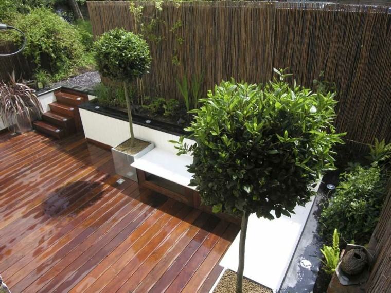 bonita terraza suelo madera natural