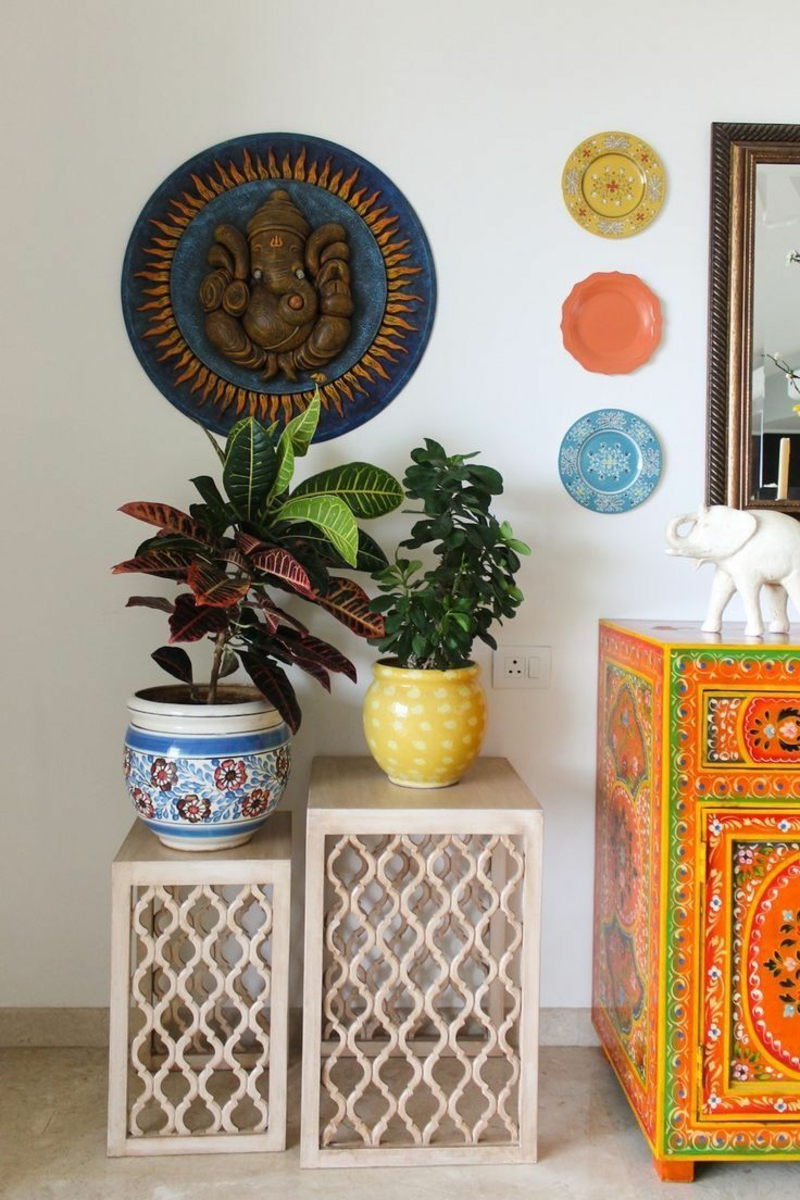 decoración étnica con platos