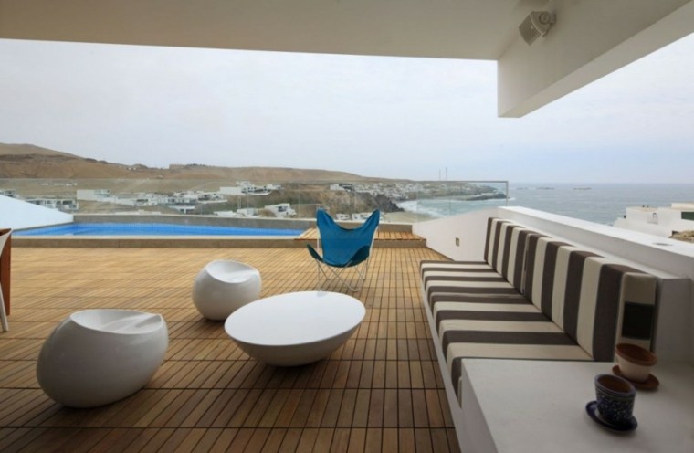 diseño terraza estilo minimalista