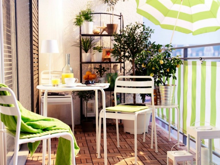 muebles terraza blancos metal exterior