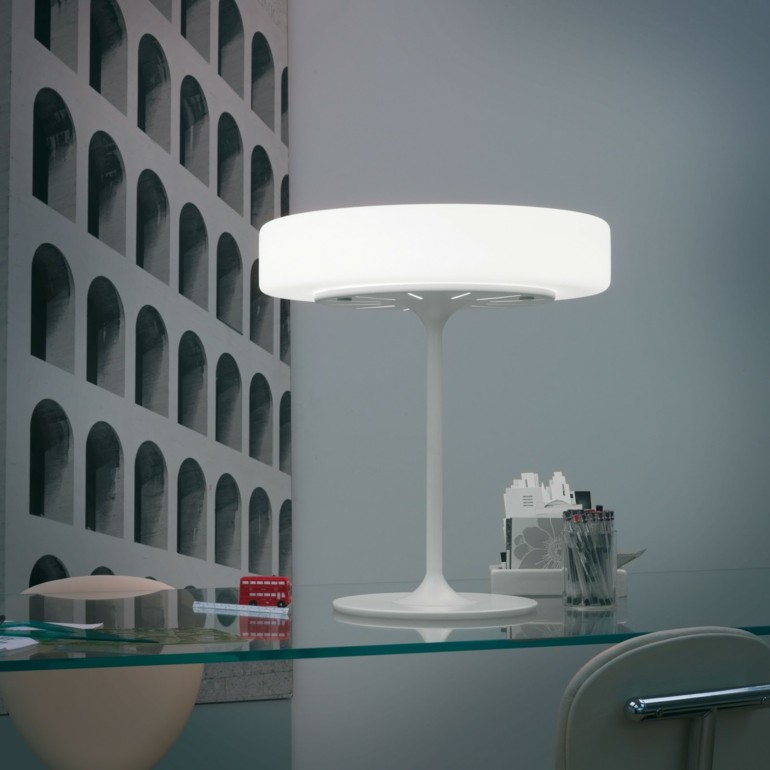original diseño lampara blanca mesilla