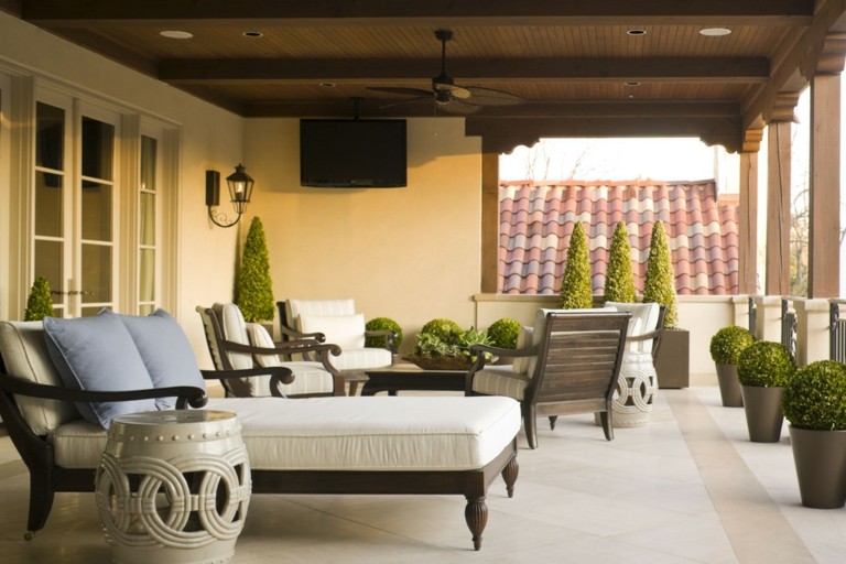 decorar terrazas muebles salón estilo clasico