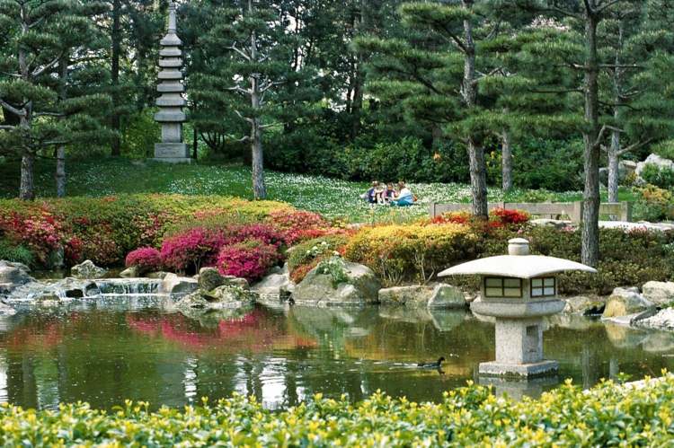 jardines japoneses estanque natural