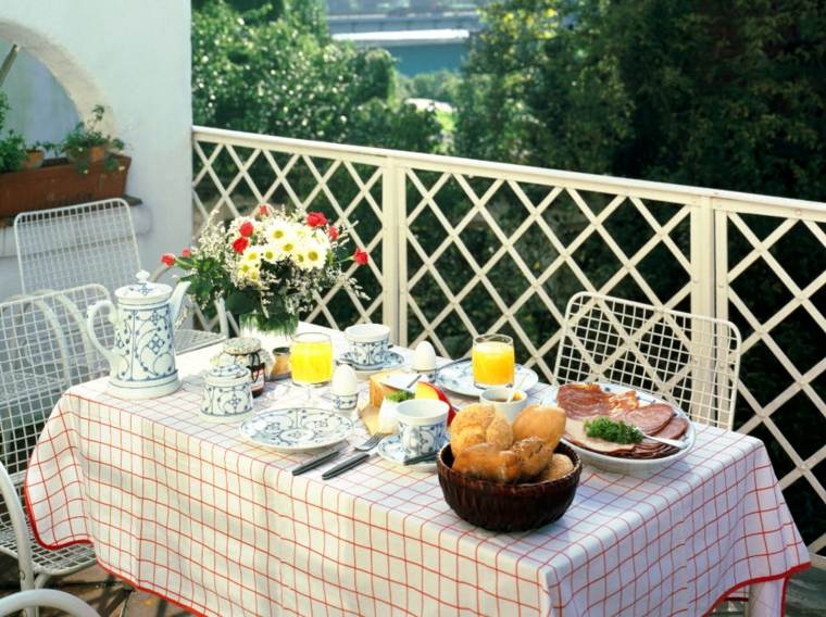 mesa comedor terraza pequeña
