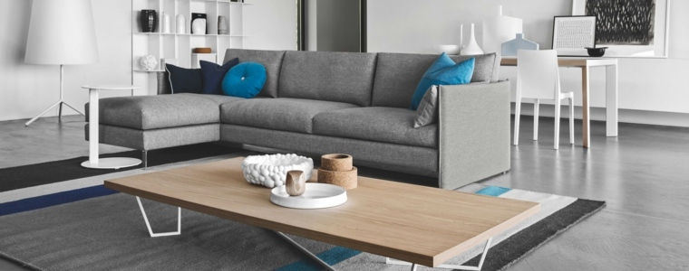 mesa madera salon sofa gris comoda ideas