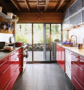 Cocinas en rojo - treinta y ocho diseños ardientes