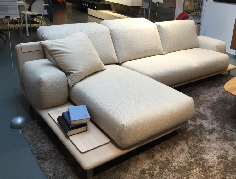 muebles salon ideas funcionales alfombras libros