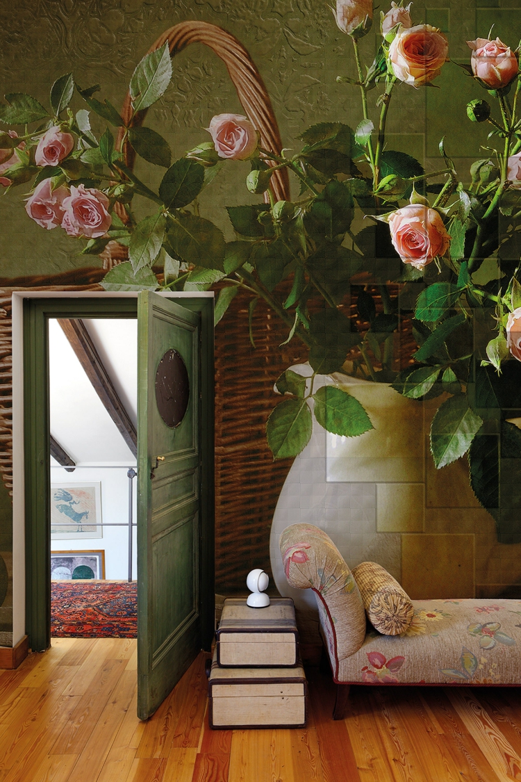papel salon pared jarron rosas atractivo ideas