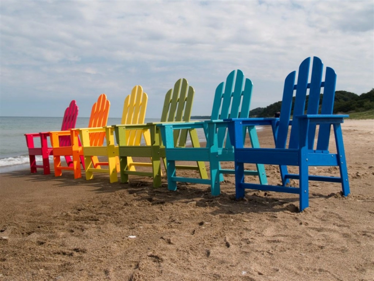 sillas palet madera colores