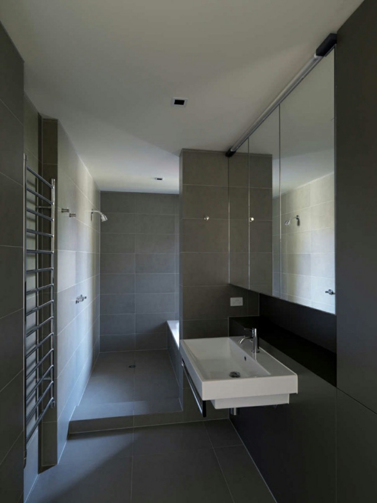 Baños minimalistas - la grandeza de lo más simple